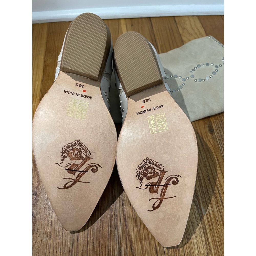 Free People Joelton Studded Size 38.5 Bone Stone Tall
Leather Suede West… - Picture 6 of 8